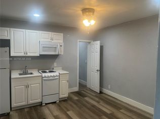 2118 N 19th Ave #1-4, Hollywood, FL 33020