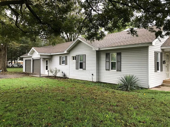 500 Kennett St, Alton, MO 63857