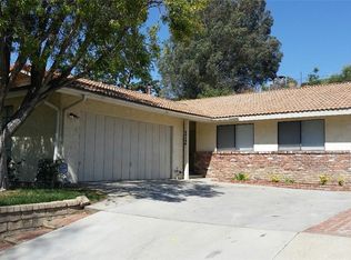 25126 Vermont Dr, Santa Clarita, CA 91321