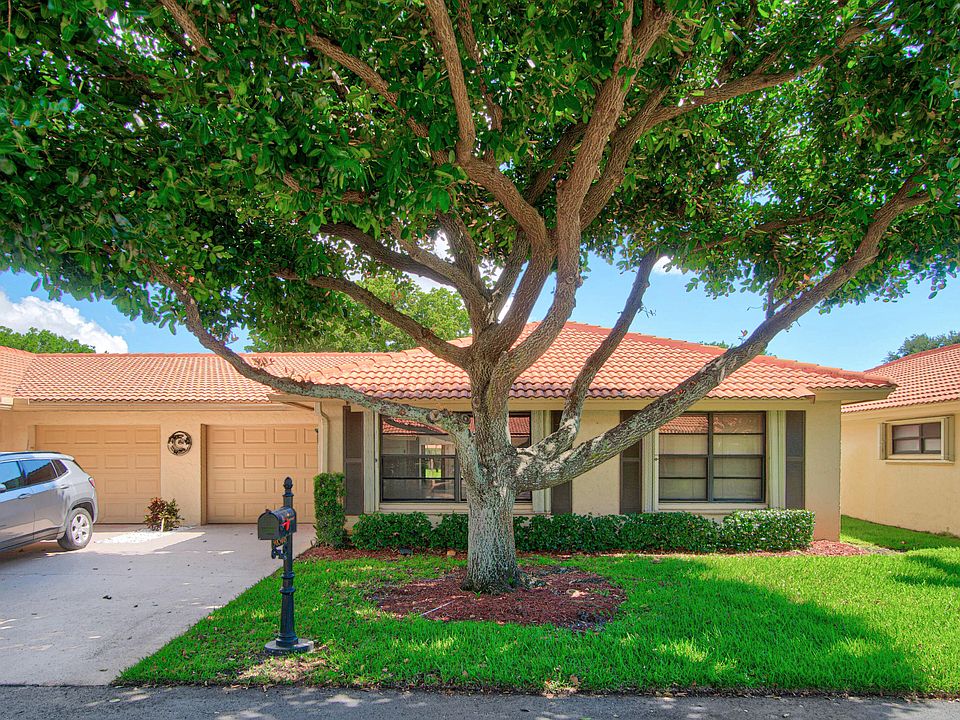 1st image of 9830 Bischofia Tree Way