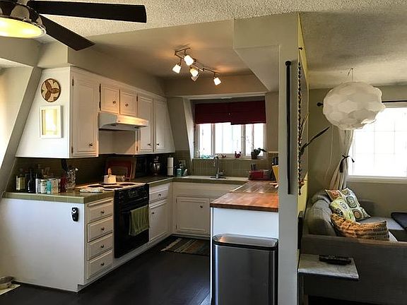wine fridge included