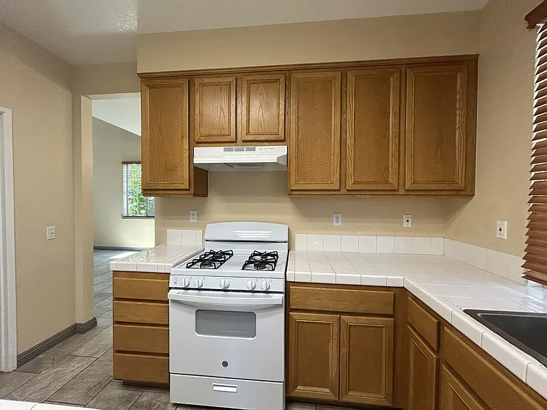 37978 Spur Dr — Photo 11