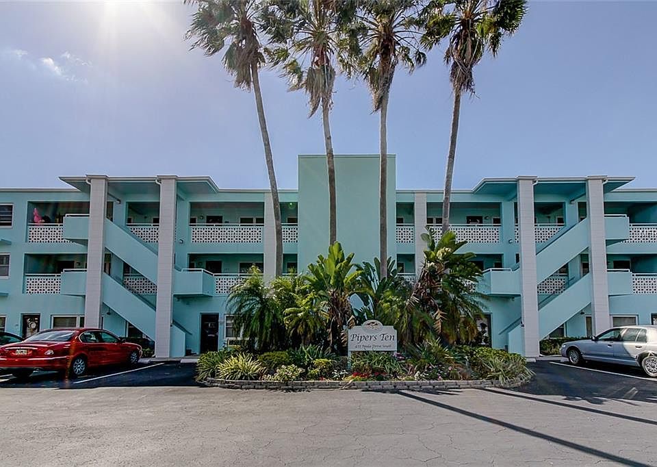1st image of 423 S Paula Dr #202