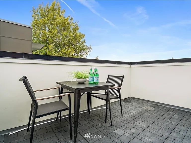 5618 California Ave SW #B — Photo 11