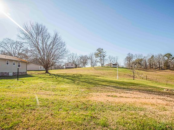 5th image of 9351 Strawberry Plains Pike