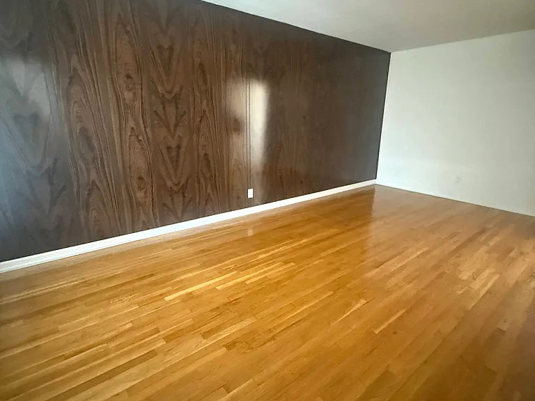 1867 E 52nd St #2 — Photo 7