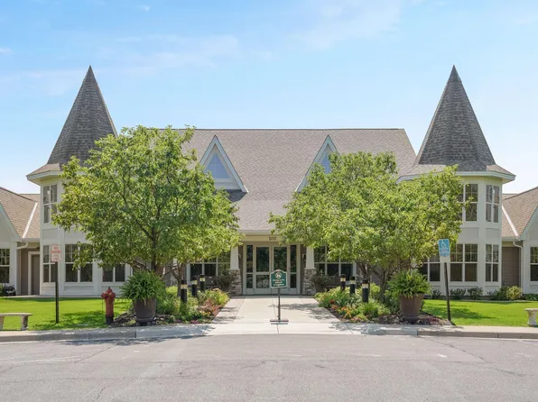 100 Clydesdale Trl APT 310, Hamel, MN 55340
