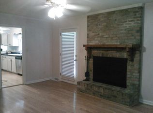 690 Pelzer Dr, Mount Pleasant, SC 29464
