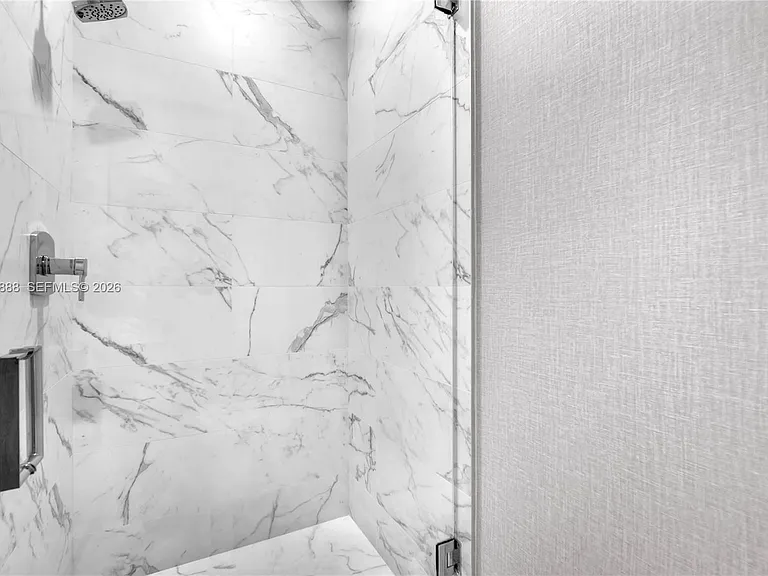 17550 Collins Ave #1002 — Photo 17