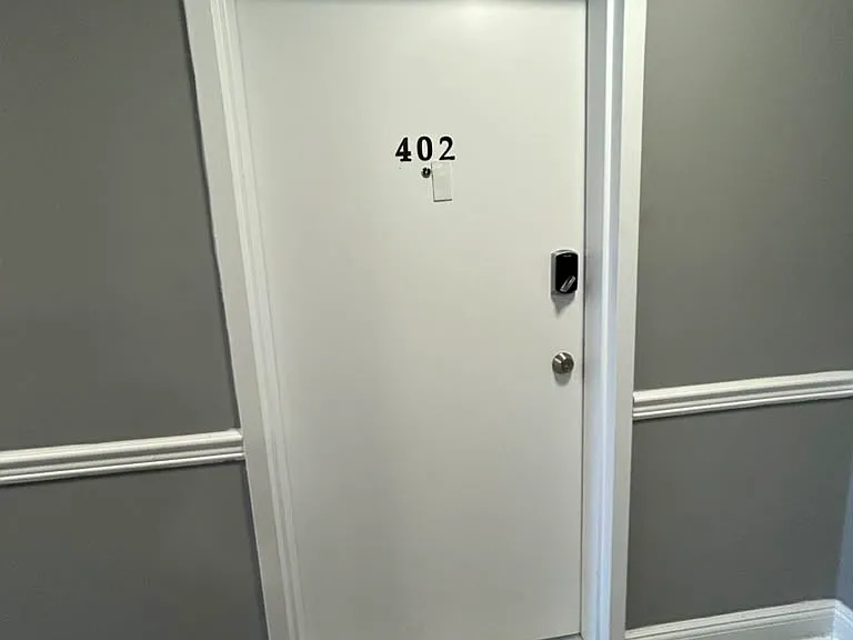112 Godwin Ave #402 — Photo 4