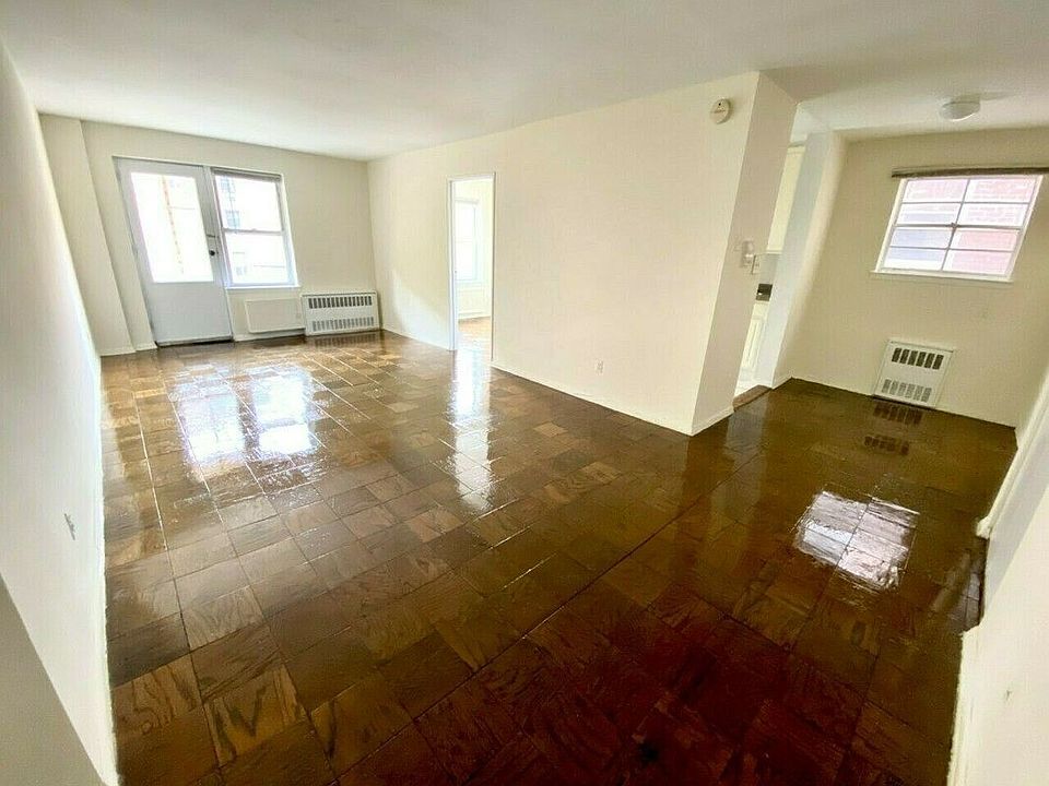 1st image of 144-10 Roosevelt Ave #4J