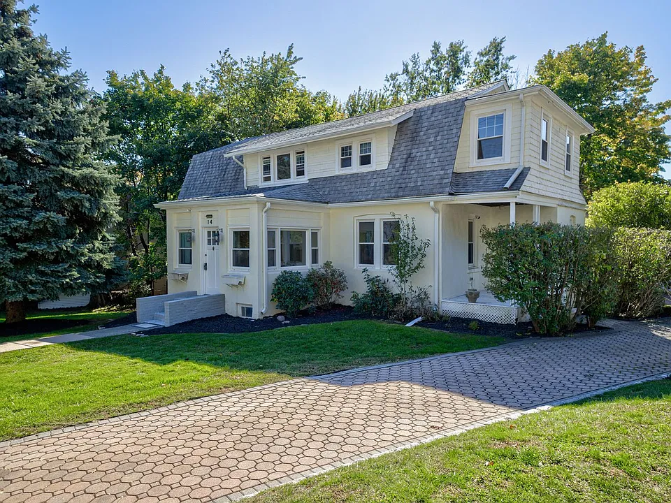 14 Winding Way