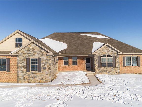 2nd image of 7654 Windmill Rd