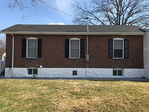 2nd image of 4684 Heidelberg Ave