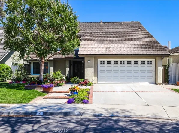 4 Fortuna W, Irvine, CA 92620