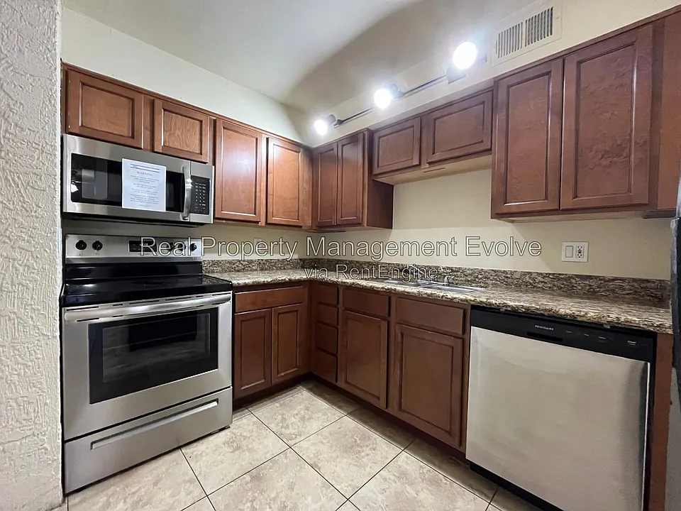 7110 E Continental Dr #2030