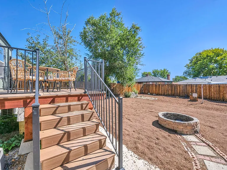 1678 Ordway Ave — Photo 41