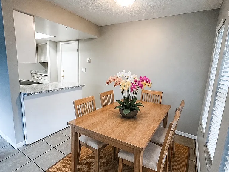 3678 Aristotle Ave — Photo 8