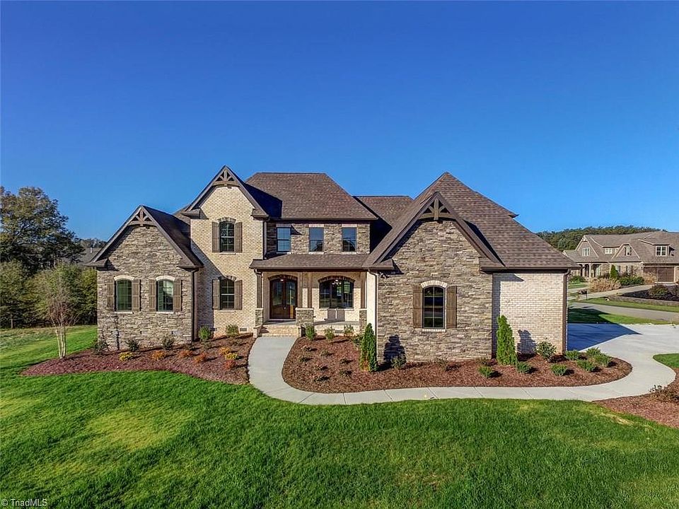 1st image of 128 Cobblestone Walk Dr