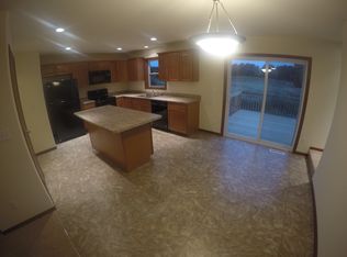 2608 18th St SW, Cedar Rapids, IA 52404