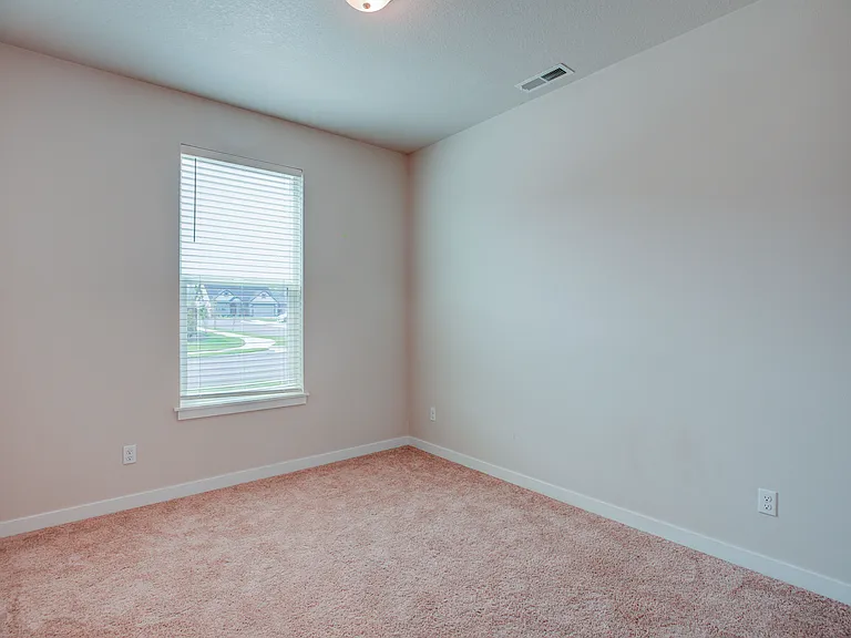 4102 NE 186th St — Photo 23