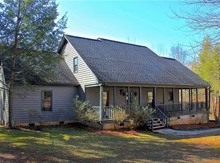 376 Dovefield Dr, Summerfield, NC 27358