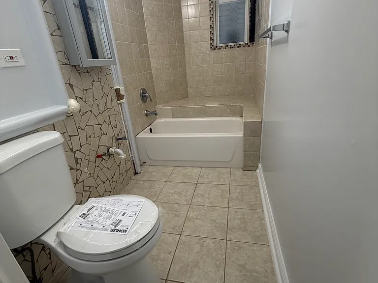146-150 Manhattan Ave #4A — Photo 7