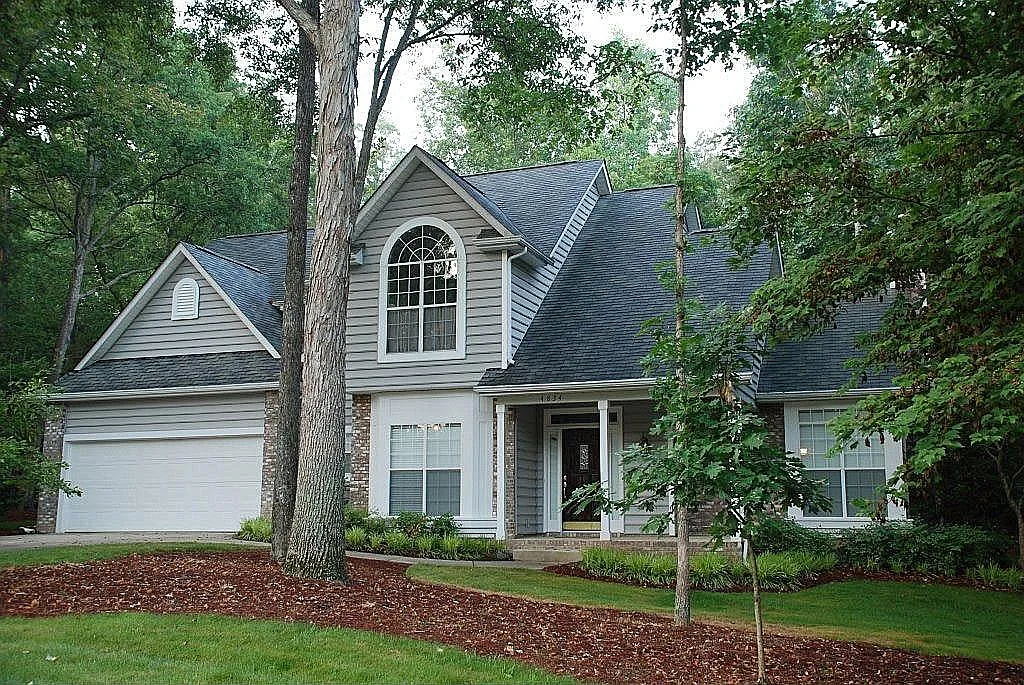 4834 Derbyshire Dr — Photo 1