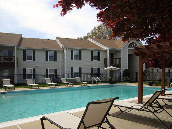 4th image of 804 Archway Ct APT 204