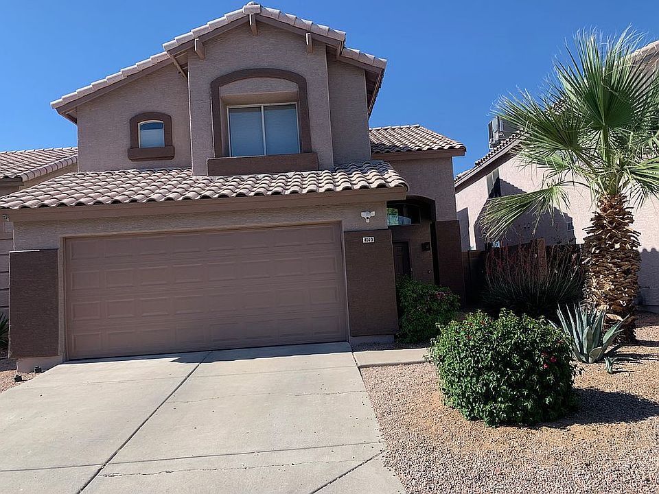1st image of 4140 E Meadow Dr
