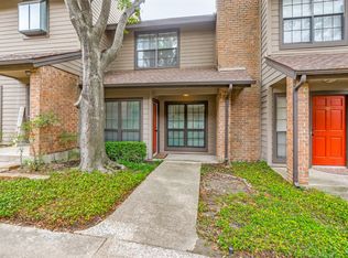 9910 Royal Ln APT 1006, Dallas, TX 75231
