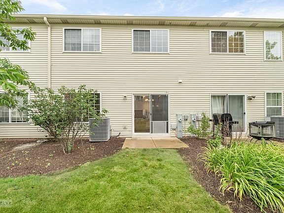 Private patio for your outdoor enjoyment!