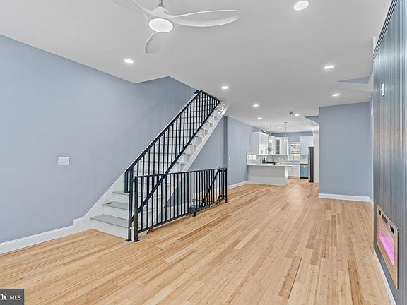 4th image of 2236 S 69th St