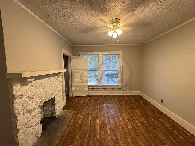 3665 Spottswood Ave — Photo 19