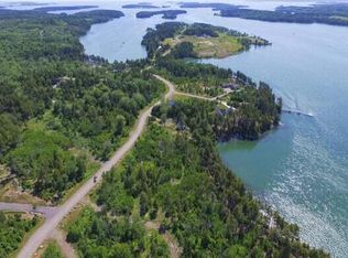 21 Lichen Gln, Cushing, ME 04563