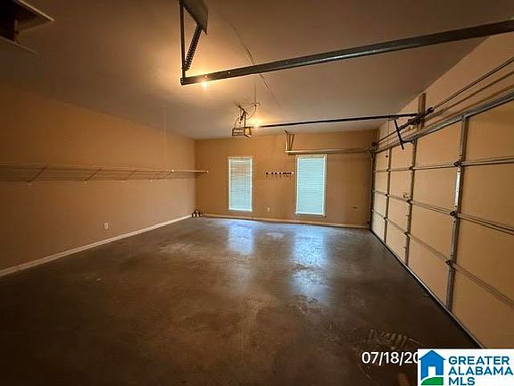 5th image of 125 Heather Ln