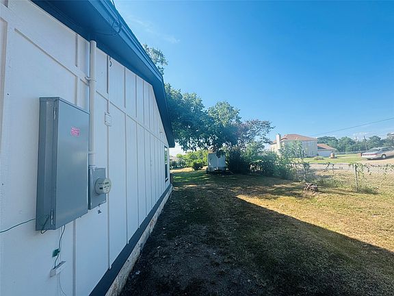5th image of 3830 Colina Ln