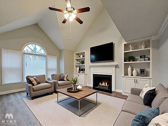 3rd image of 4648 Forest Highland Dr