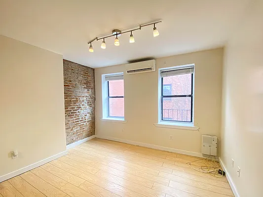Rented by Brooklyn Blocks Real Estate | media 8