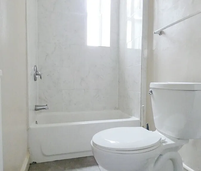 3132 Mantua Ave #3 — Photo 9