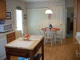 4th image of 122 Trout Ct
