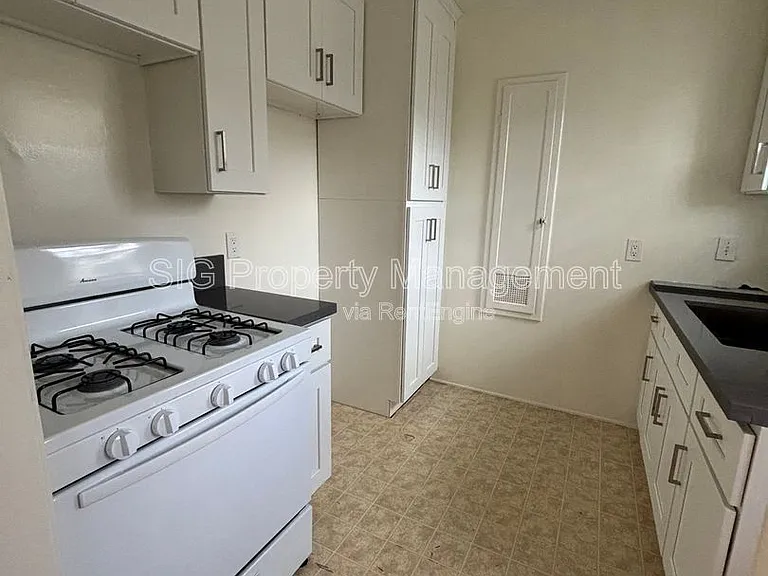 1153 Western Ave #C — Photo 5