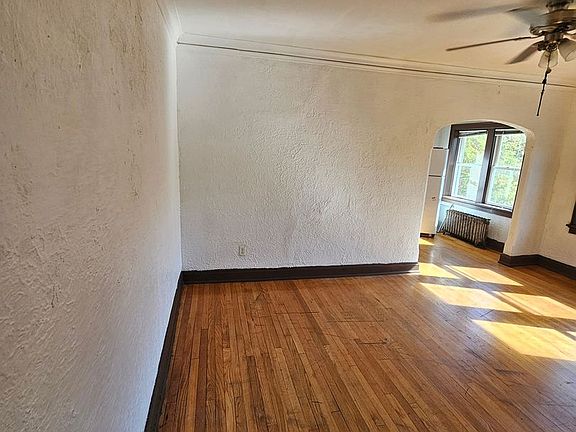 2nd image of 3056 N Palmer St APT 16