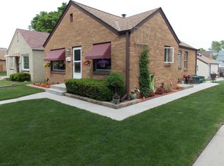 3806 S 52nd St, Milwaukee, WI 53220