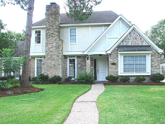 2nd image of 22407 Bucktrout Ln