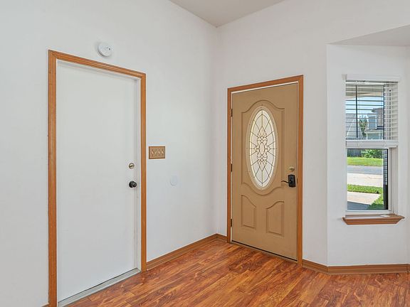 5th image of 1852 Heartland Dr