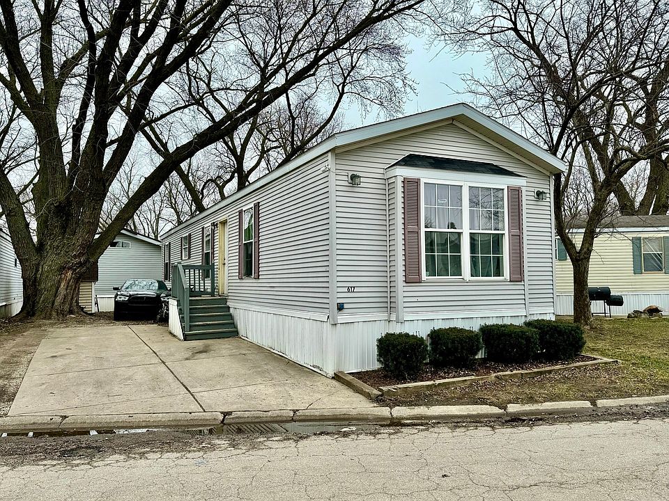 1st image of 617 Sterling St W #617