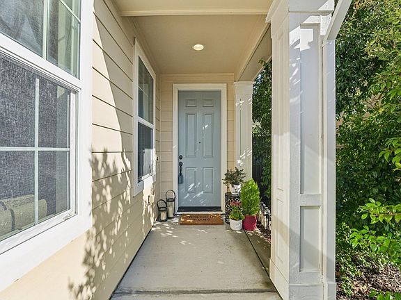 2nd image of 1884 Woodsage Way