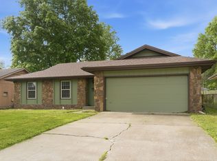 504 W Bell Street, Springfield, MO 65803