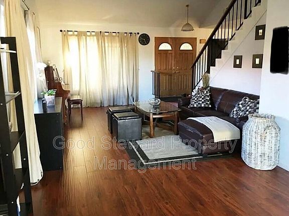 5th image of 1604 Avenida Del Vis